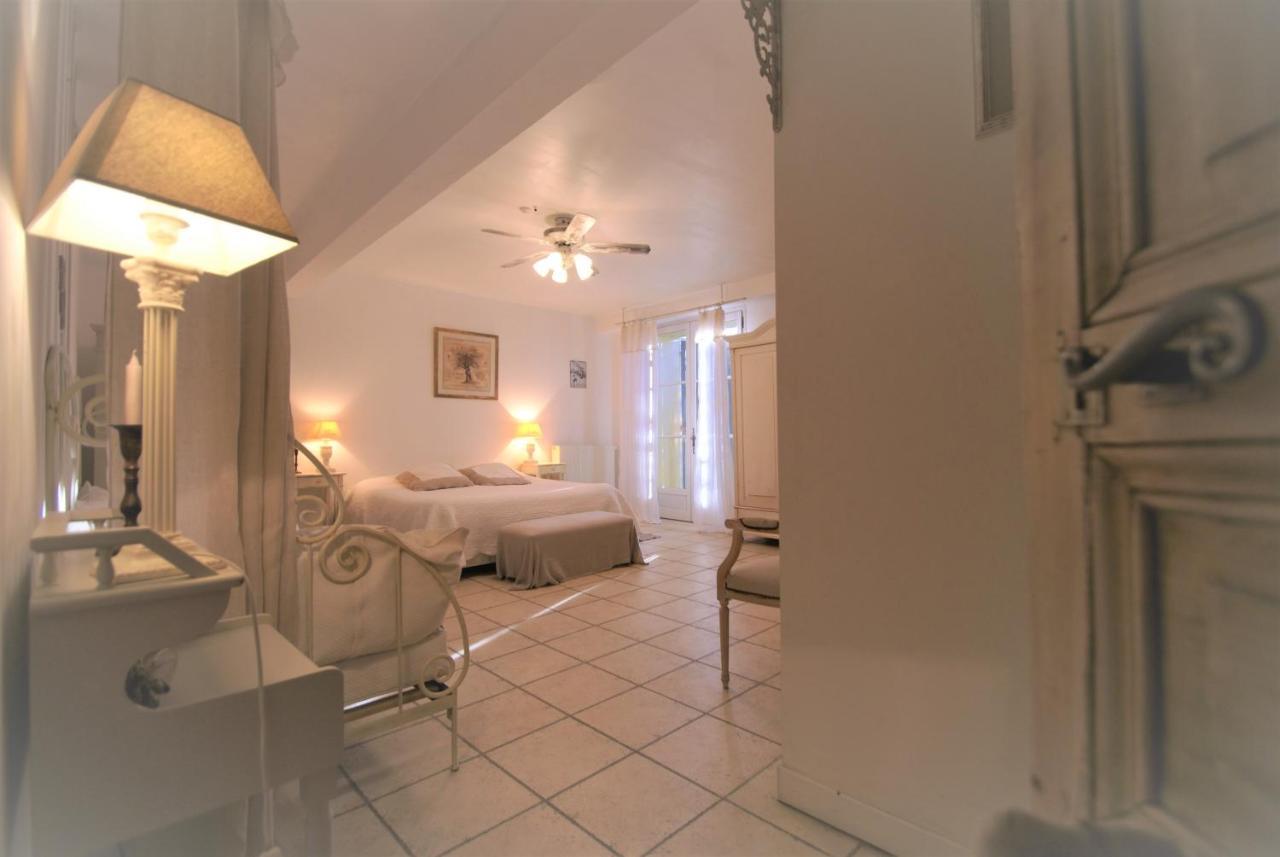 Cote Provence Otel Le Thor Dış mekan fotoğraf