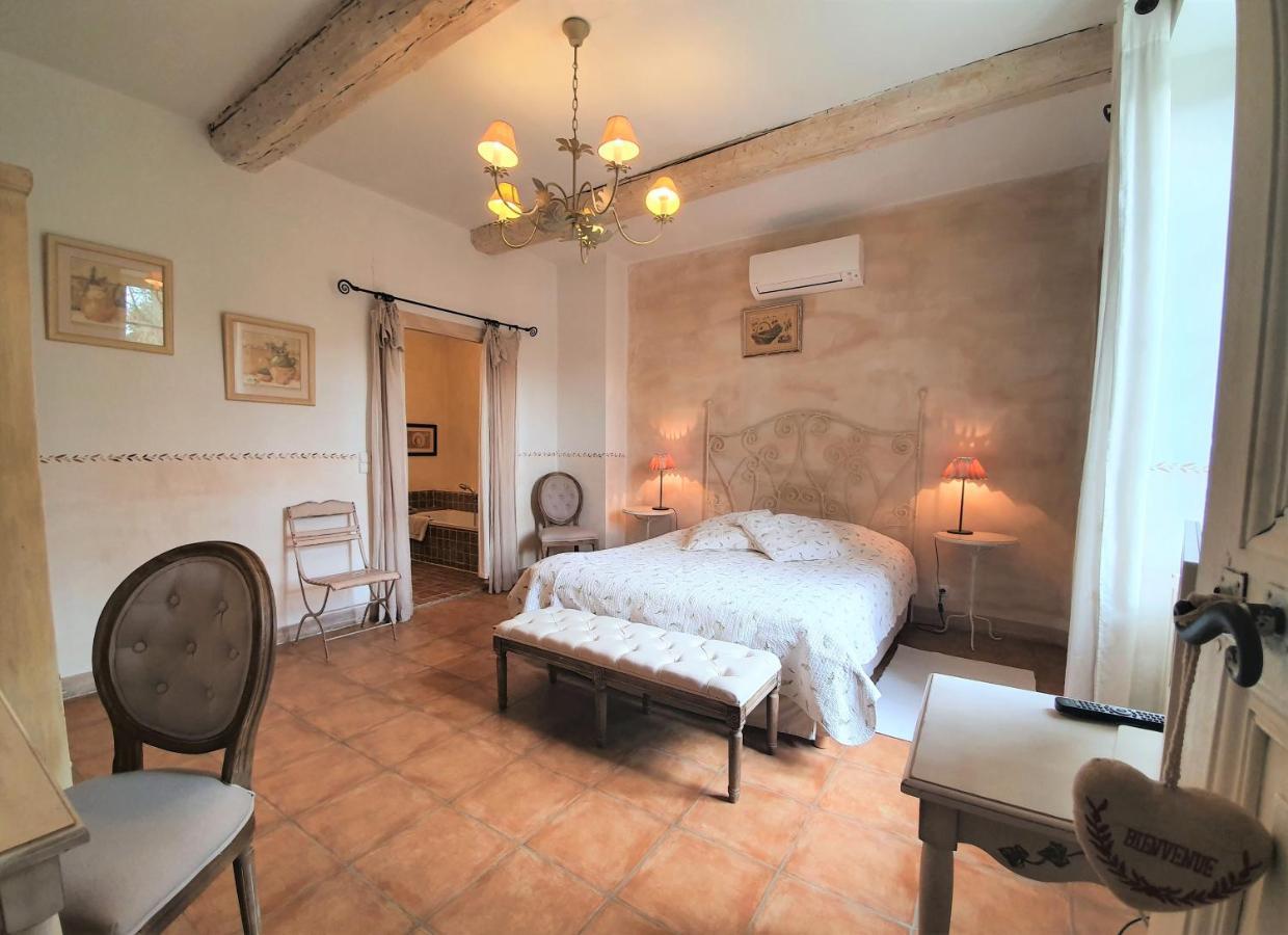 Cote Provence Otel Le Thor Dış mekan fotoğraf