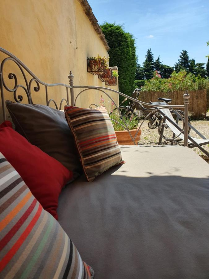 Cote Provence Otel Le Thor Dış mekan fotoğraf