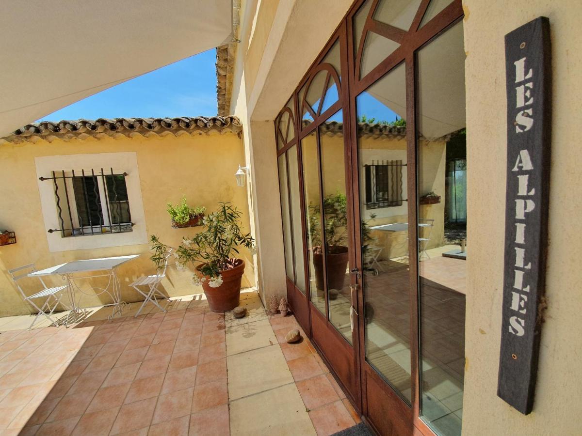Cote Provence Otel Le Thor Dış mekan fotoğraf