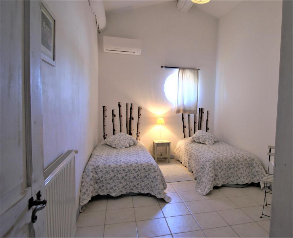 Cote Provence Otel Le Thor Dış mekan fotoğraf