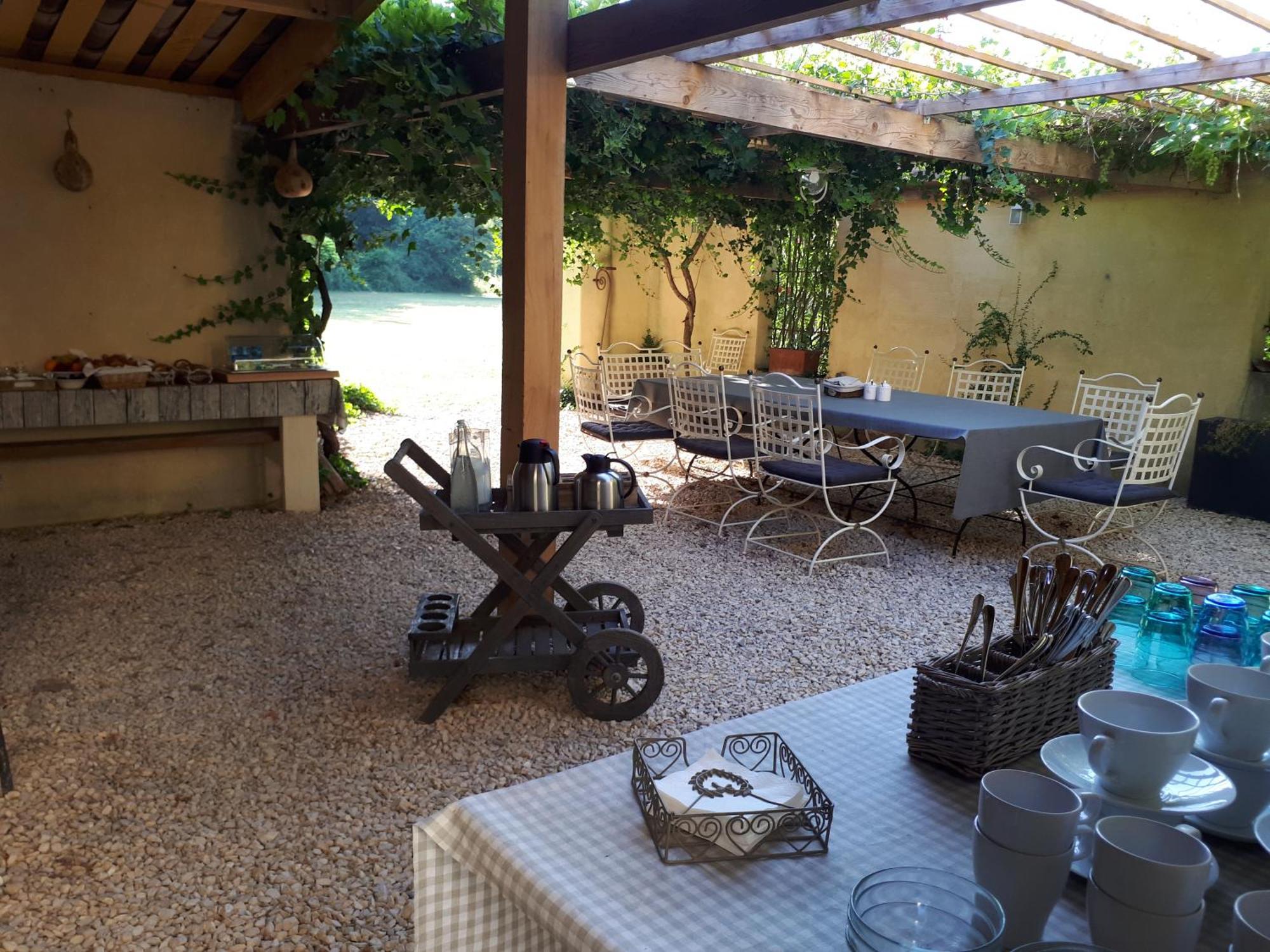 Cote Provence Otel Le Thor Dış mekan fotoğraf